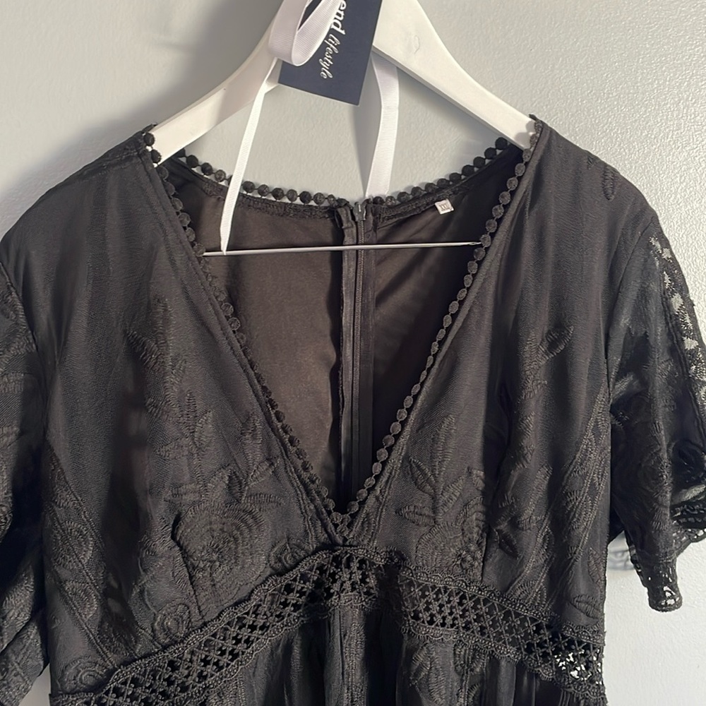 Elegant Black Floral Lace V Neck Dress